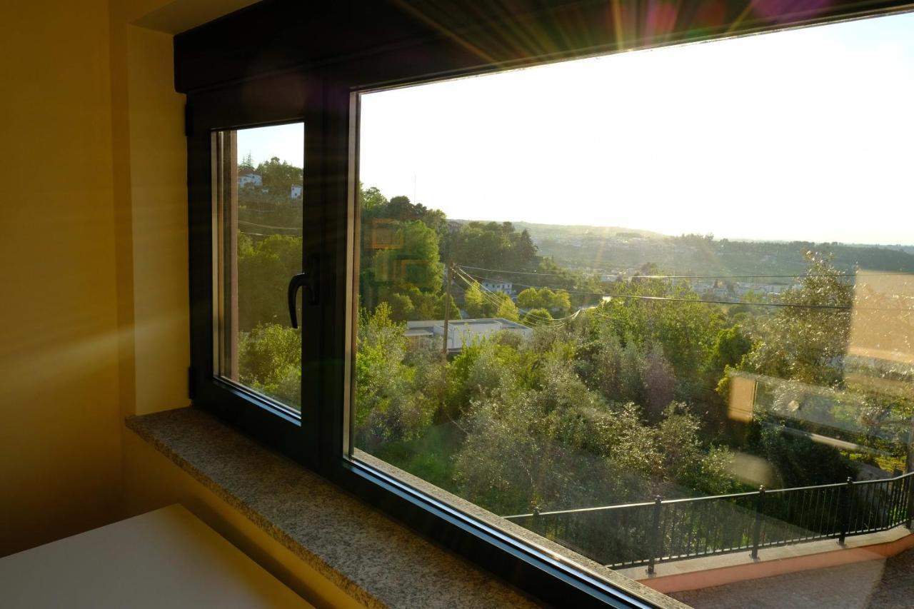 Apartmán T1 Com Cozinha E Vista Magnifica No Centro De Seia Exteriér fotografie